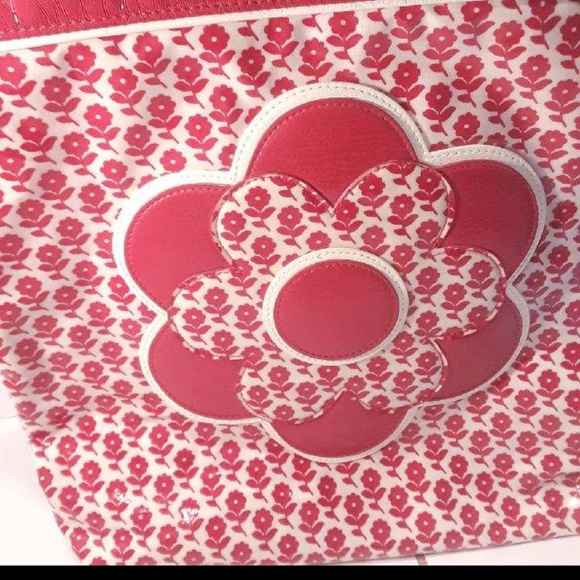 Red Tote Bag - Picture 2 of 4